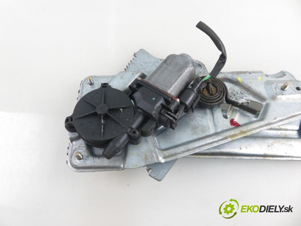 RENAULT TWINGO I (C06_) HB 2000 43,00 1.2 (C066, C068) - D7F 703 1149,00 mechanismus oken 3D 8200052943