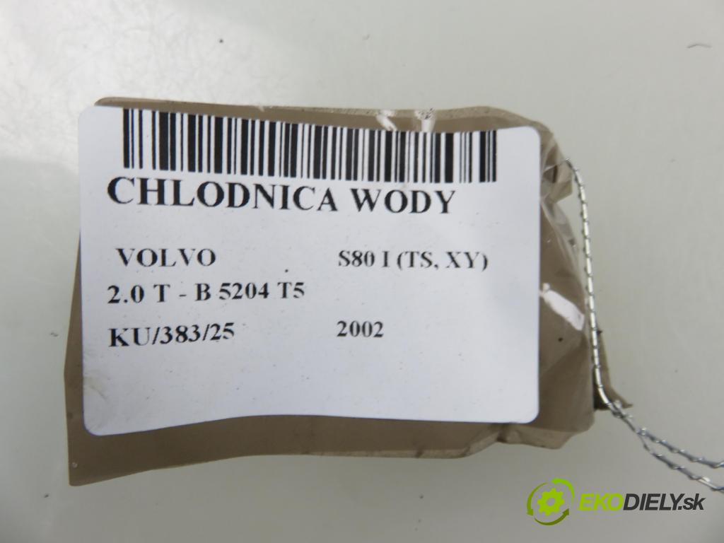 VOLVO S80 I (TS, XY) SEDAN 2002 132,00 2.0 T - B 5204 T5 1984,00 chladič vody 6663215A