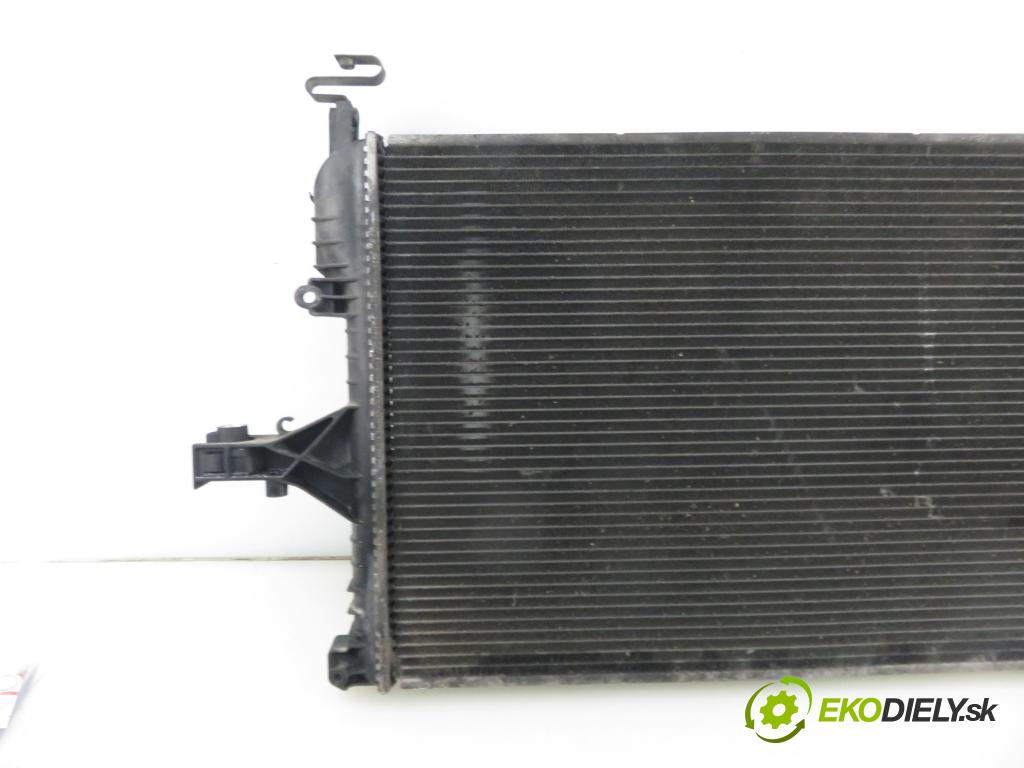 VOLVO S80 I (TS, XY) SEDAN 2002 132,00 2.0 T - B 5204 T5 1984,00 chladič vody 6663215A