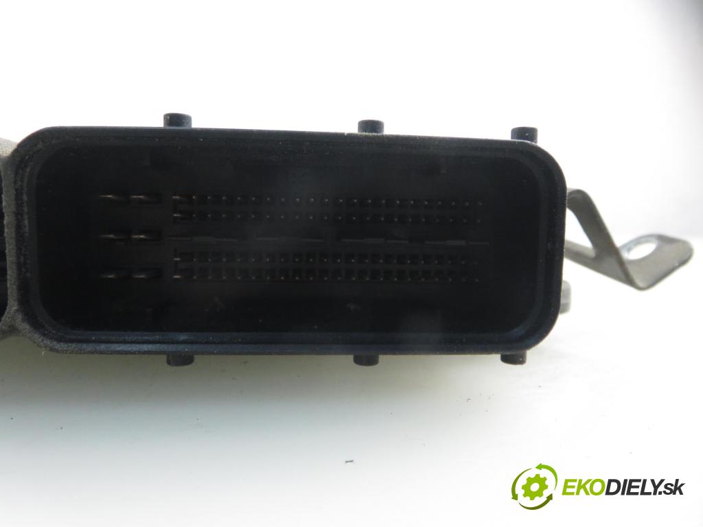 FIAT IDEA (350_) HB 2004 74,00 1.9 JTD - 188 B2.000 1910,00 Riadiaca jednotka Motor 0281011514 ; 55191928
