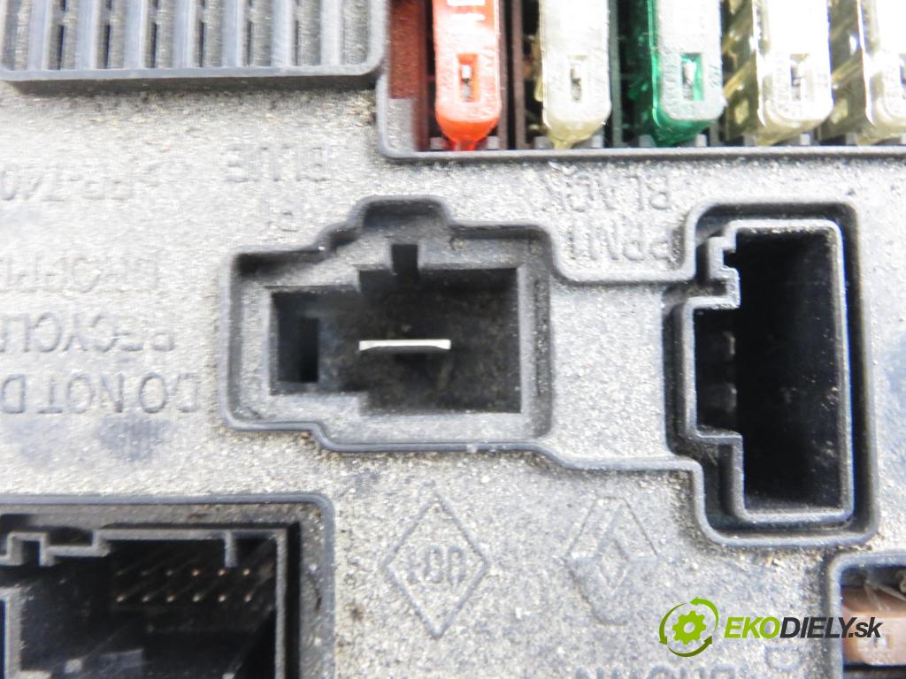 RENAULT SCENIC II (JM0/1_) MINIVAN 2005 83,00 1.6 (JM0C, JM0J, JM1B) - K4M 782 1598,00 MODUL BSI 8200306032C