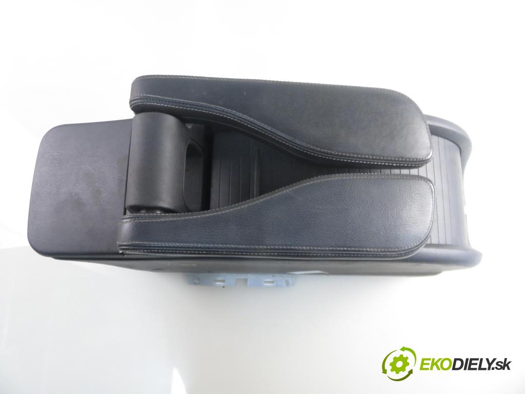 RENAULT SCENIC II (JM0/1_) MINIVAN 2005 83,00 1.6 (JM0C, JM0J, JM1B) - K4M 782 1598,00 Lakťová opierka