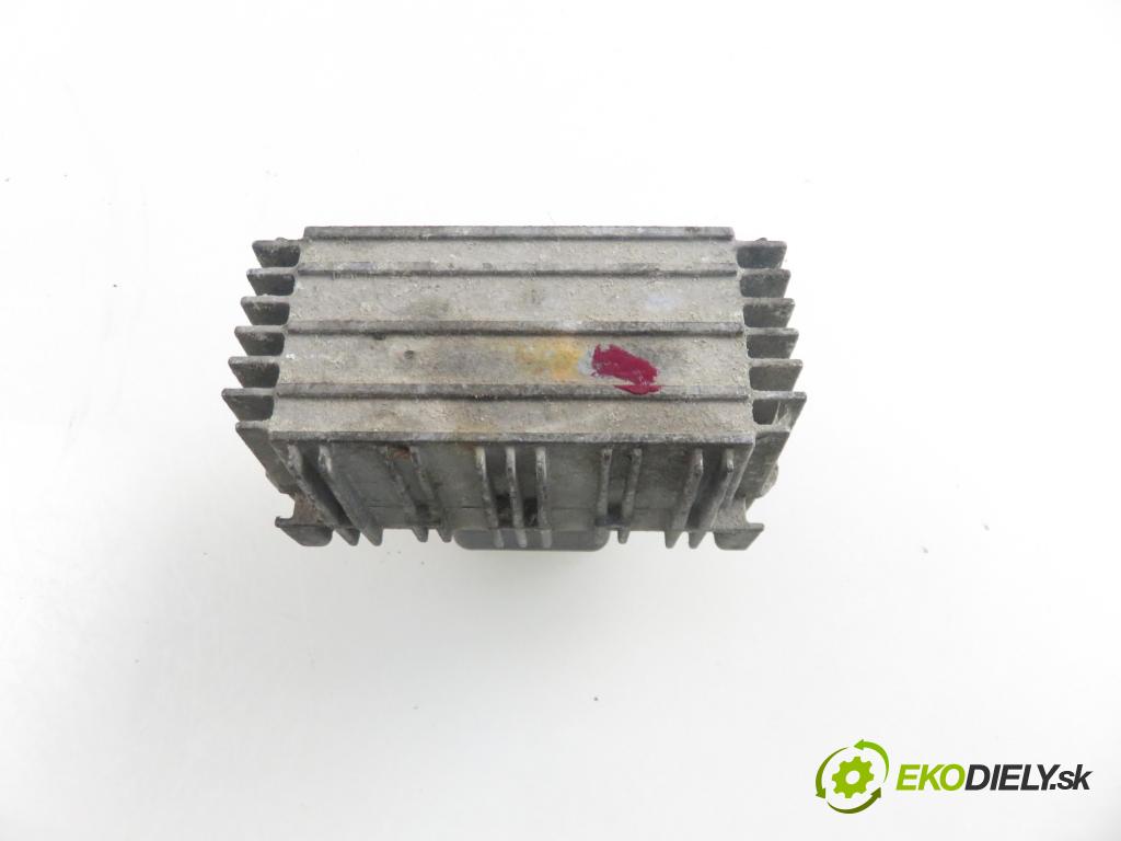 FIAT SEDICI (189_) CROSSOVER 2006 88,00 1.9 D Multijet 120 4x4 - D19AA 1910,00 RELÉ: JÚN: 51299018A ; 55354141