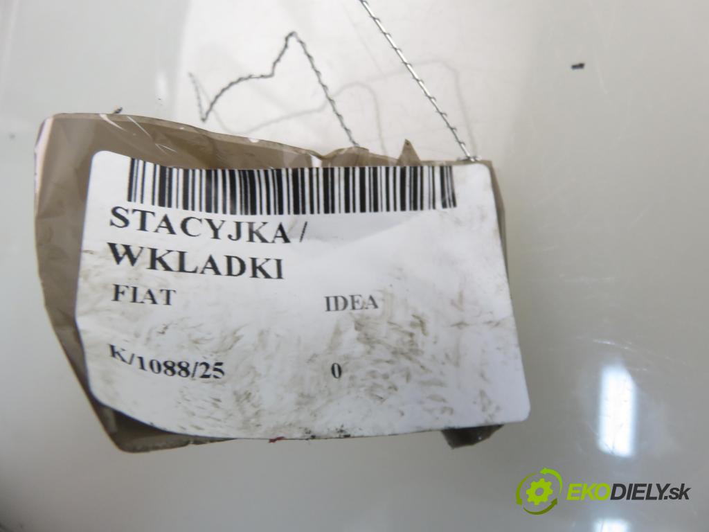 FIAT IDEA (350_) HB 2004 74,00 1.9 JTD - 188 B2.000 1910,00 spinačka 00467601520 ; 05521B365 (Spínacia skrinka)