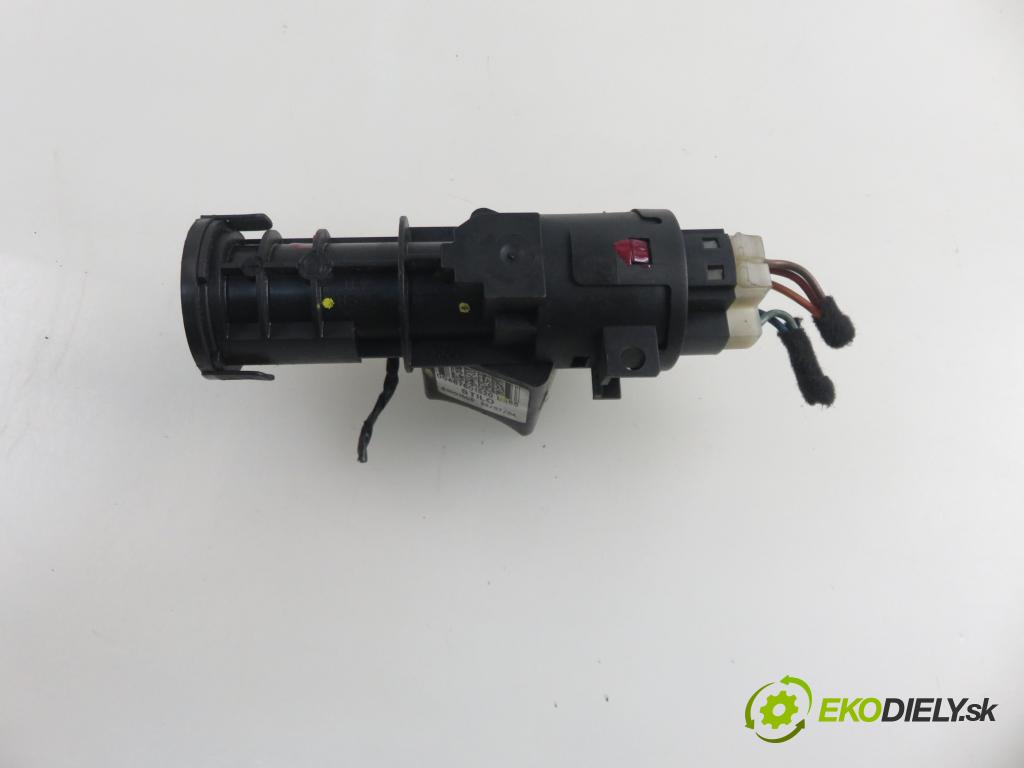 FIAT IDEA (350_) HB 2004 74,00 1.9 JTD - 188 B2.000 1910,00 spinačka 00467601520 ; 05521B365 (Spínacia skrinka)