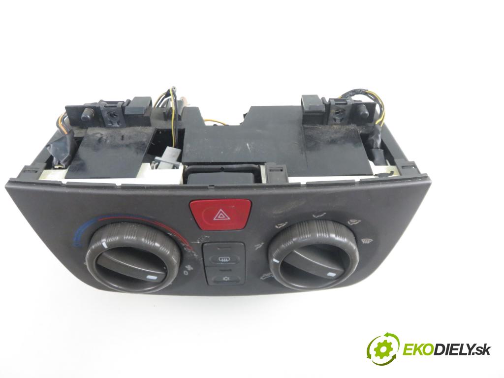 FIAT IDEA (350_) HB 2004 74,00 1.9 JTD - 188 B2.000 1910,00 Panel topení KLIMATIZACE:
