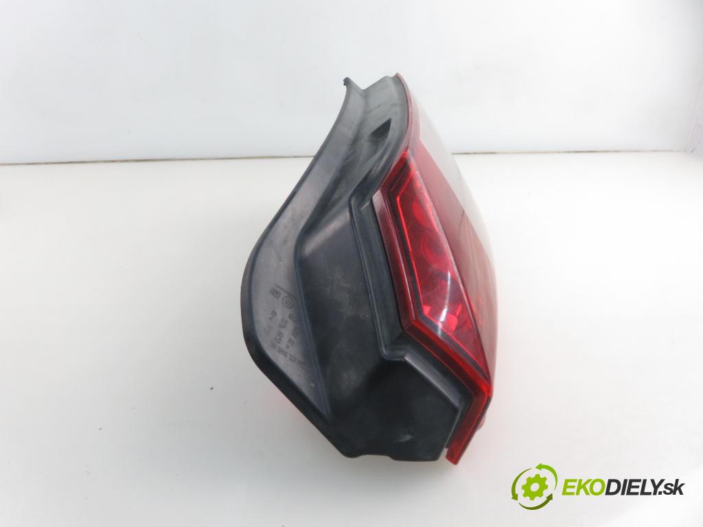 FIAT IDEA (350_) HB 2004 74,00 1.9 JTD - 188 B2.000 1910,00 Svetlo ľavé zadné 46829509