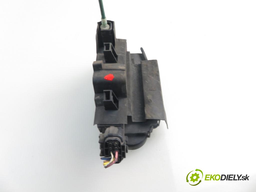 FIAT IDEA (350_) HB 2004 74,00 1.9 JTD - 188 B2.000 1910,00 zámok 51708421