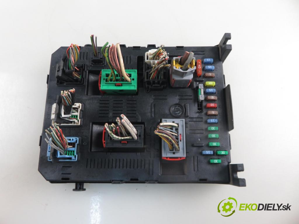 CITROEN C4 I (LC_) HB 2005 80,00 1.6 HDi - 9HY (DV6TED4) 1560,00 MODUL BSI 216761594H ; 216760315B ; 281174352A