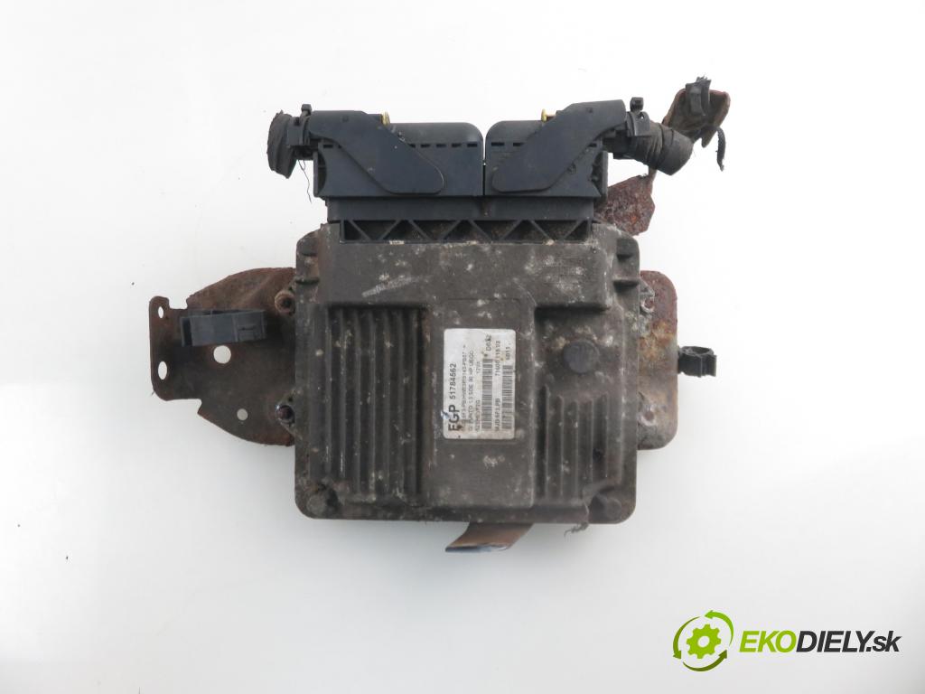 FIAT GRANDE PUNTO (199_) HB 2006 66,00 1.3 D Multijet 90 - 199 A3.000 1248,00 Riadiaca jednotka Motor 51784562