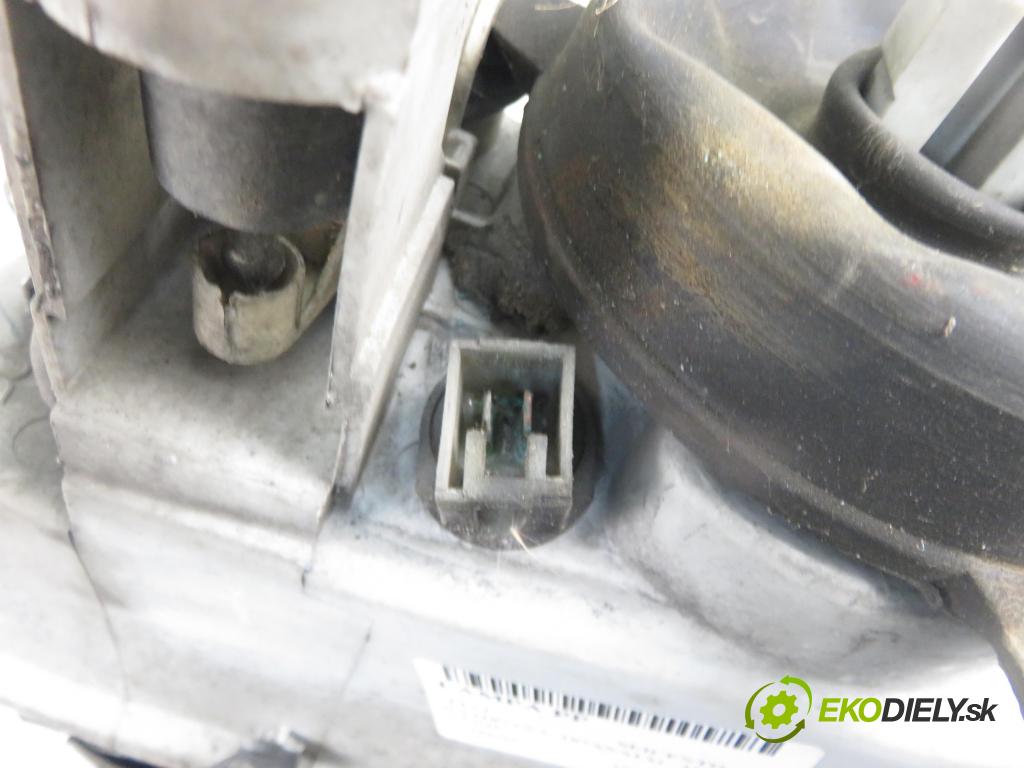 FIAT SEICENTO / 600 (187_) HB 1999 29,00 0.9 39 - 1170 A1.046 899,00 Svetlo PP