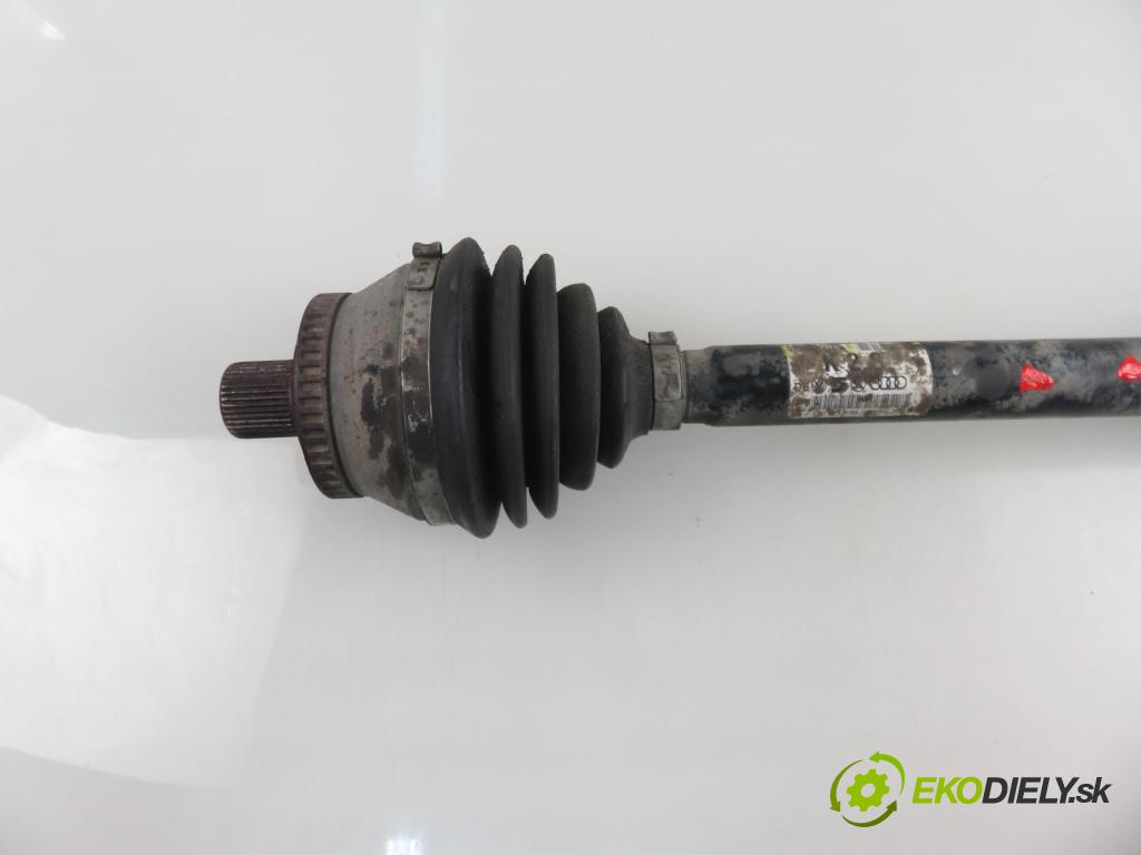AUDI A4 (8E2, B6) SEDAN 2002 74,00 1.9 TDI PD 101 - AVB 1896,00 Poloos LP 8E0407272S