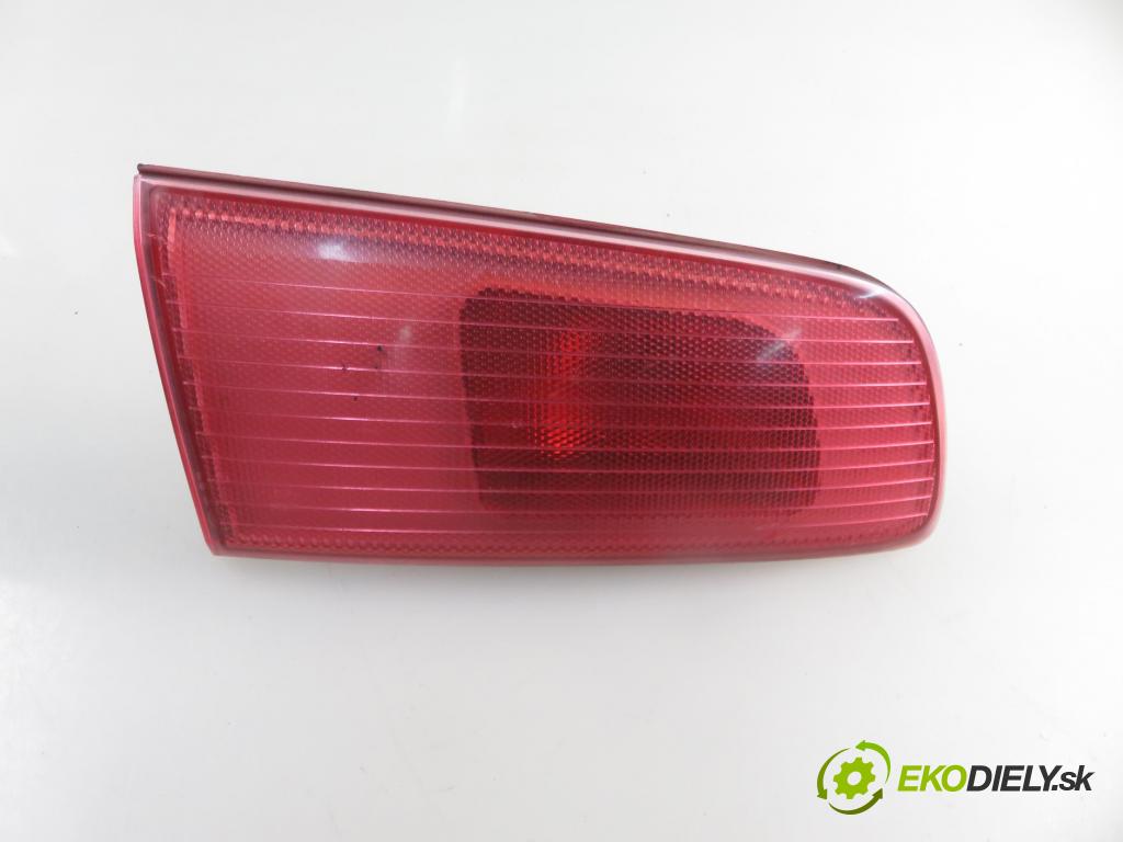 MAZDA 2 (DY) HB 2004 50,00 1.4 CD - F6JA 1399,00 světlo levé zadní kufr 2N396483501