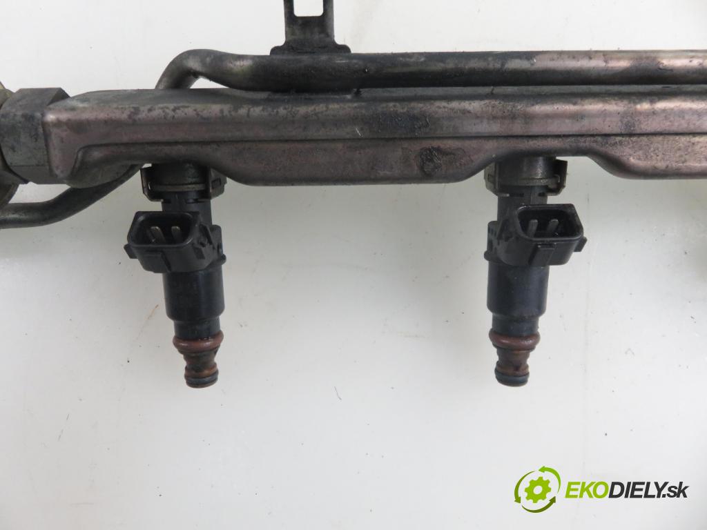 HONDA CR-V II (RD_) SUV 2002 110,00 2.0 (RD4) - K20A4 1998,00 Lišta vstrekovacia  (Vstrekovacia lišta)