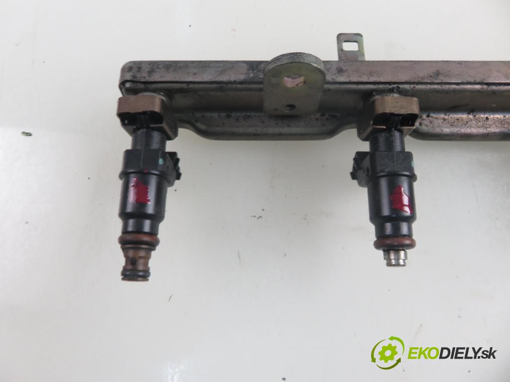 HONDA CR-V II (RD_) SUV 2002 110,00 2.0 (RD4) - K20A4 1998,00 Lišta vstrekovacia  (Vstrekovacia lišta)