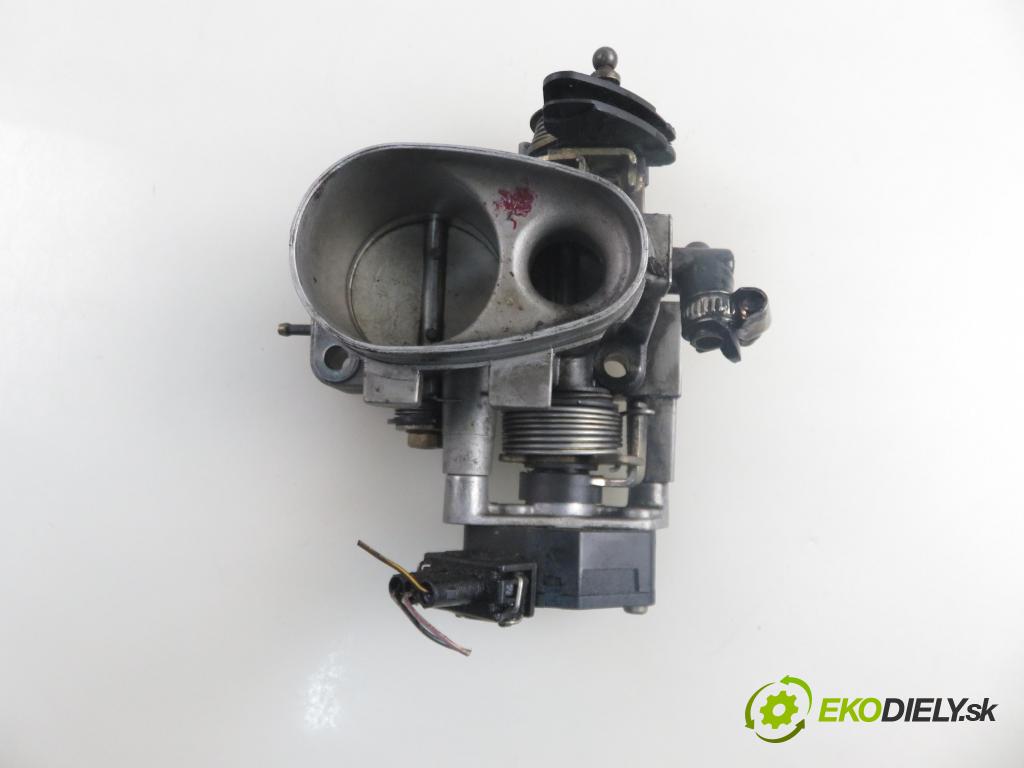AUDI 80 (8C, B4) SEDAN 1992 85,00 2.0 E 115 - ABK 1984,00 Škrtiaca klapka 037061R ; 037907385H (Škrtiaca klapka)