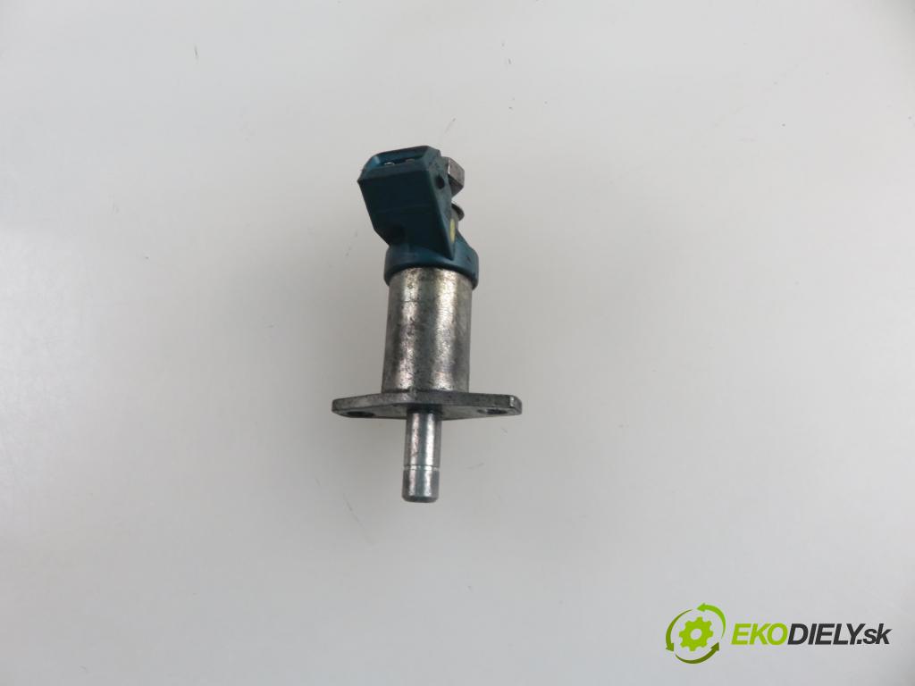 AUDI 80 (8C, B4) SEDAN 1992 85,00 2.0 E 115 - ABK 1984,00 Vstrek 0280170464 ; 039906171