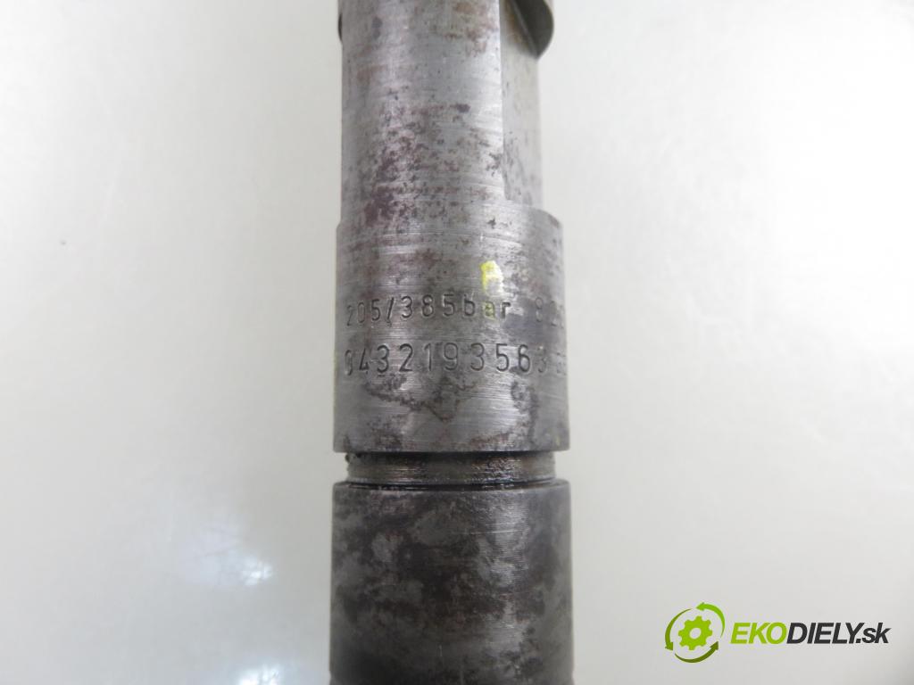 RENAULT CLIO II (BB_, CB_) HB 2001 59,00 1.9 dTi (B/CB0U) - F9Q 780 1870,00 Vstrekovacie ventily 0432193563 ; 8200047506 ; 0432193564 (Vstrekovací ventil)