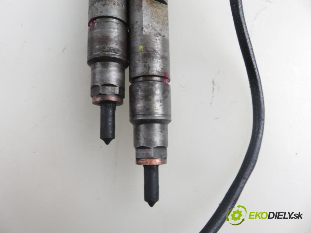 RENAULT CLIO II (BB_, CB_) HB 2001 59,00 1.9 dTi (B/CB0U) - F9Q 780 1870,00 Vstrekovacie ventily 0432193563 ; 8200047506 ; 0432193564 (Vstrekovací ventil)