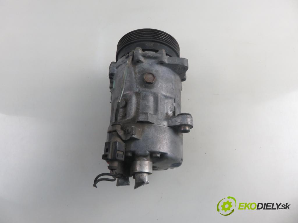 VW BORA (1J2) SEDAN 1999 85,00 2 - APK 1984,00 KOMPRESOR: klimatizácie 1J0820803F (Kompresor klimatizácie)