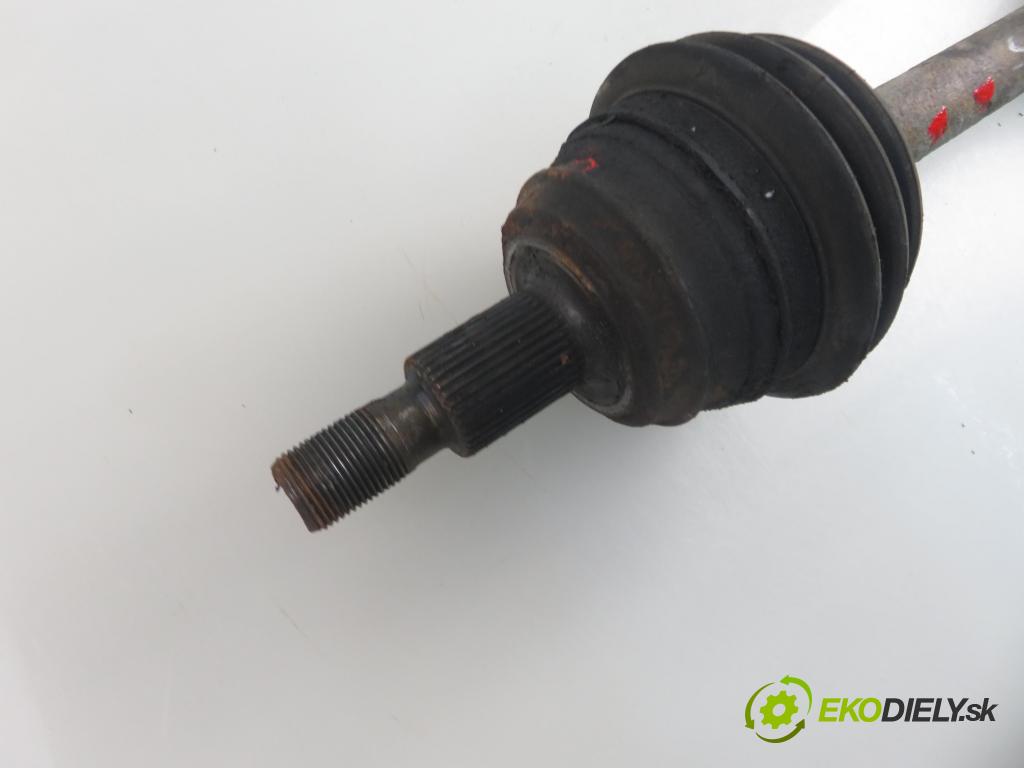 VW BORA (1J2) SEDAN 1999 85,00 2 - APK 1984,00 Poloos LP