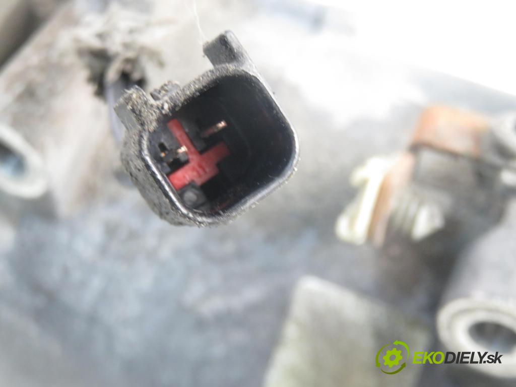 FORD FOCUS II (DA_, HCP) HB 2005 66,00 1.6 TDCi 90 - HHDA 1560,00 KOMPRESOR: klimatizácie  (Kompresor klimatizácie)