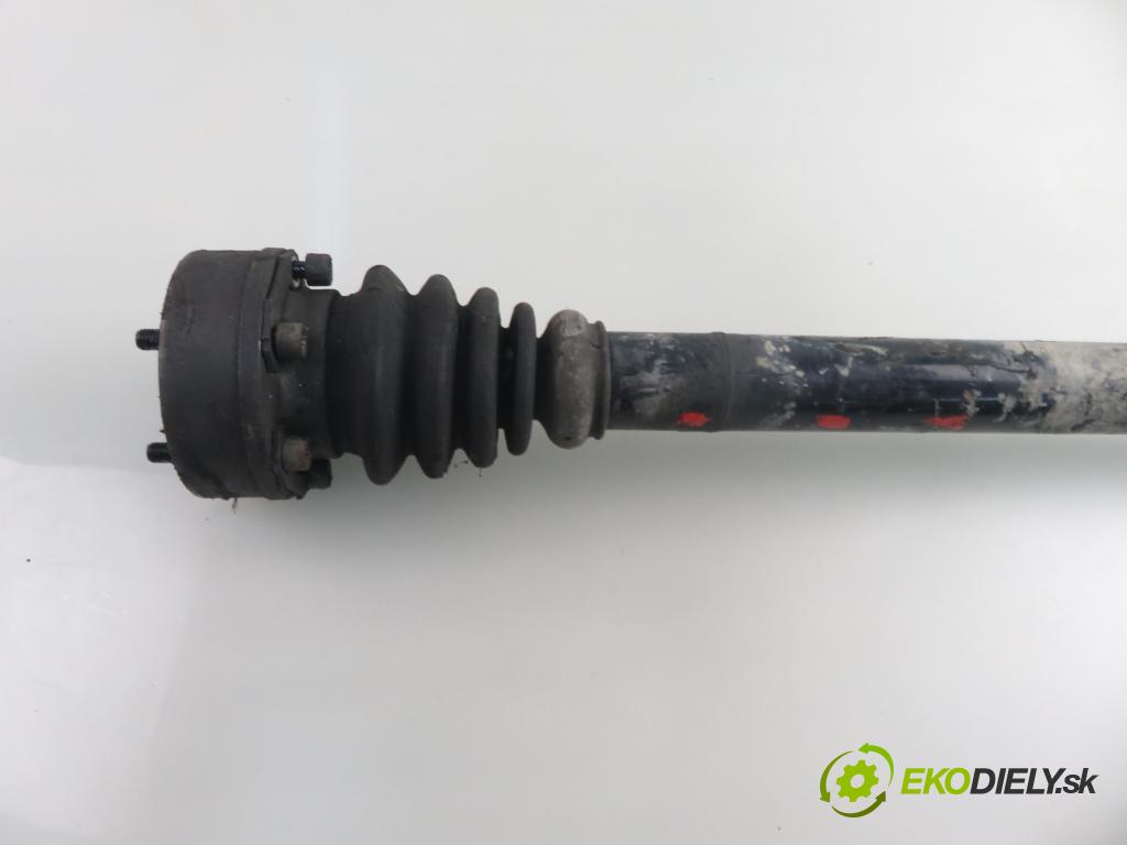 VW BORA (1J2) SEDAN 1999 85,00 2 - APK 1984,00 Poloos PP