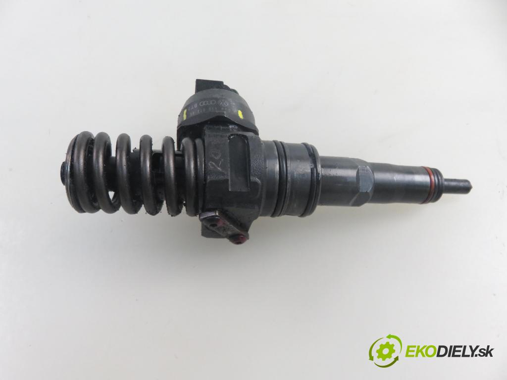 VW TOURAN (1T1, 1T2) MINIVAN 2003 74,00 1.9 TDI PD 100 - AVQ 1896,00 Vstrekovač 038130073AG (Vstrekovač paliva)