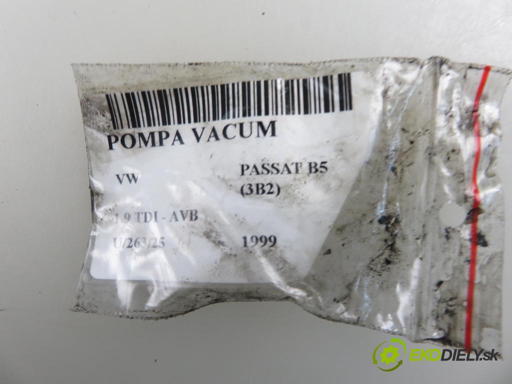 VW PASSAT B5 (3B2) SEDAN 1999 74,00 1.9 TDI - AVB 1896,00 pumpa vakuová