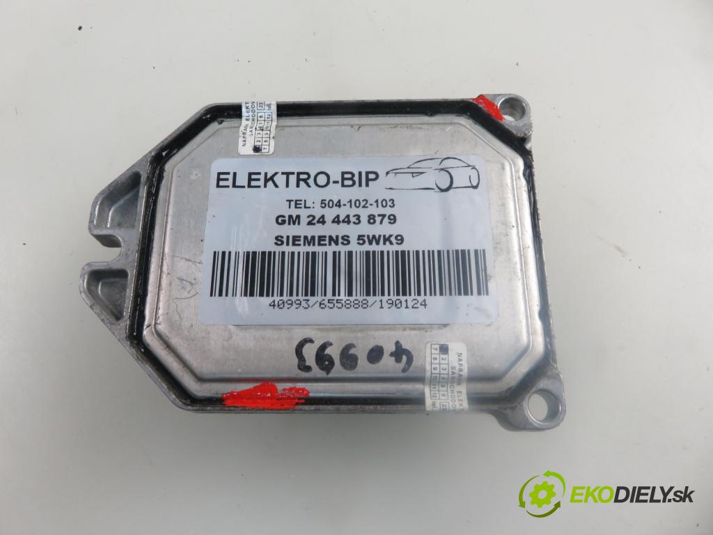 OPEL ASTRA G coupe (F07_) COUPE 2002 92,00 1.8 16V - Z 18 XE 1796,00 Riadiaca jednotka Motor 24443879