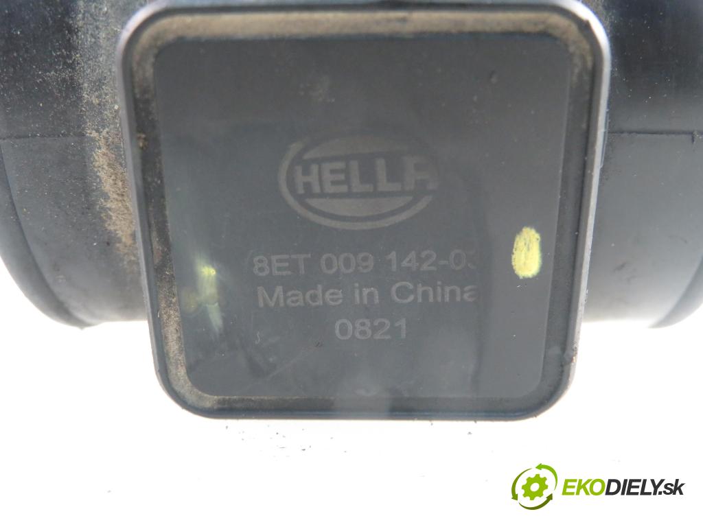 OPEL ZAFIRA A Nadwozie Wielkopojemne (MPV) (T98) MINIVAN 1999 92,00 1.8 16V 125 - Z 18 XE 1796,00 váha vzduchu vzduchu 8ET00914203