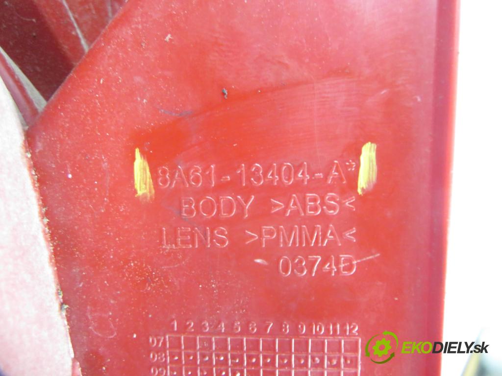 FORD FIESTA VI (CB1,CCN) HB 2009 51,00 1.4 TDCi - F6JD 1399,00 Svetlo pravé zadné 8A6113404A
