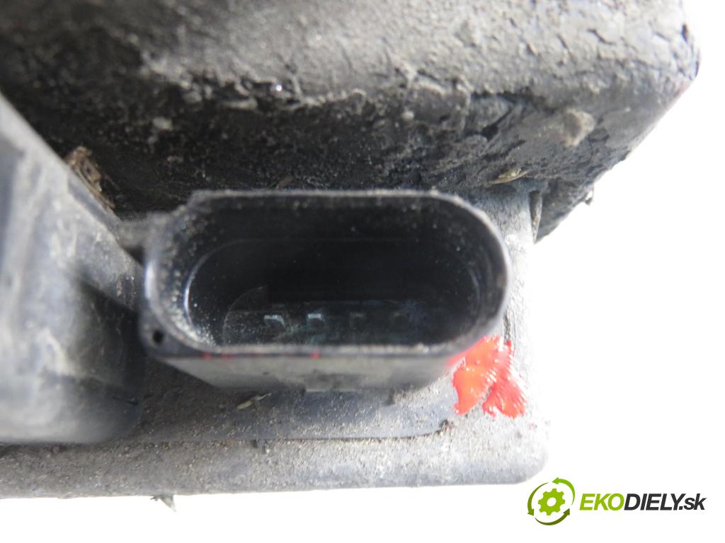 VW POLO (9N_) HB 2002 47,00 1.2 12V 64 - AZQ 1198,00 Pumpa servočerpadlo 6Q0423155L