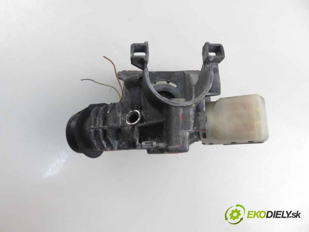 BMW X5 (E53) SUV 2000 210,00 4.4 i - M62 B44 (448S2) 4398,00 spinačka 1095824 (Spínacia skrinka)