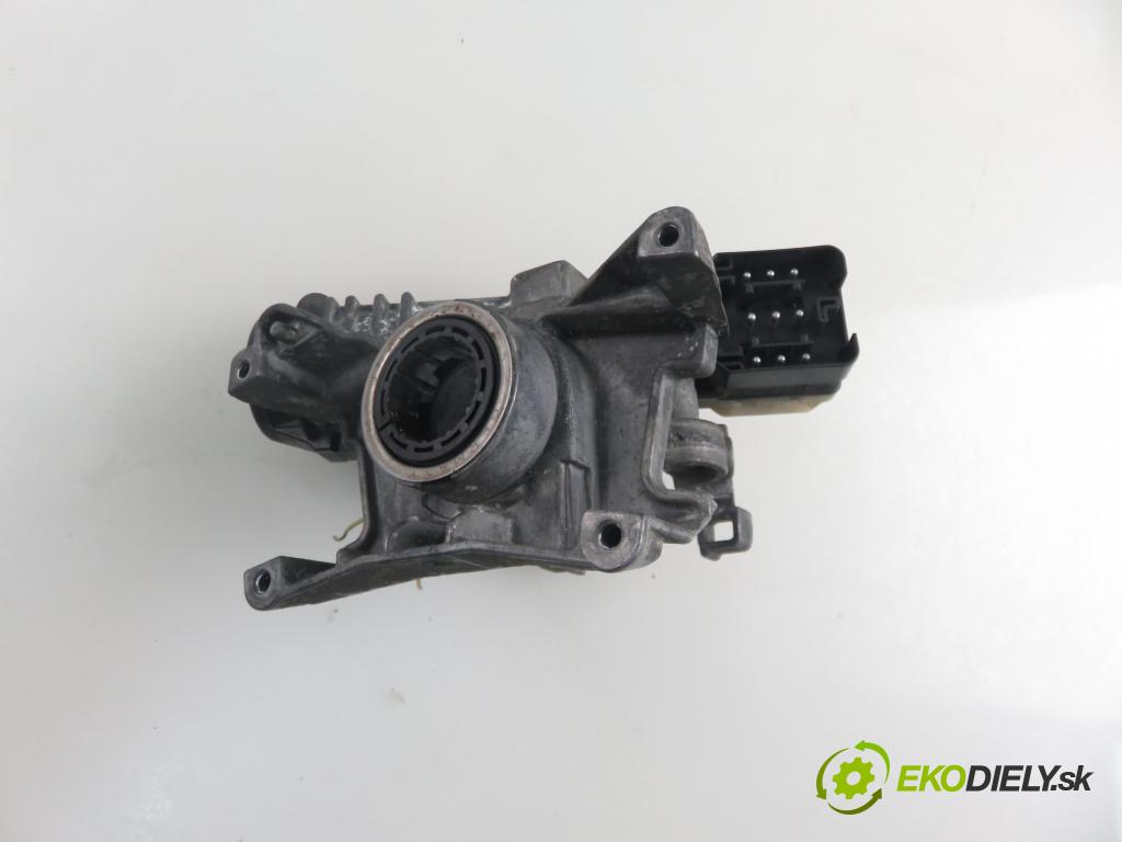 BMW X5 (E53) SUV 2000 210,00 4.4 i - M62 B44 (448S2) 4398,00 spinačka 1095824 (Spínacia skrinka)