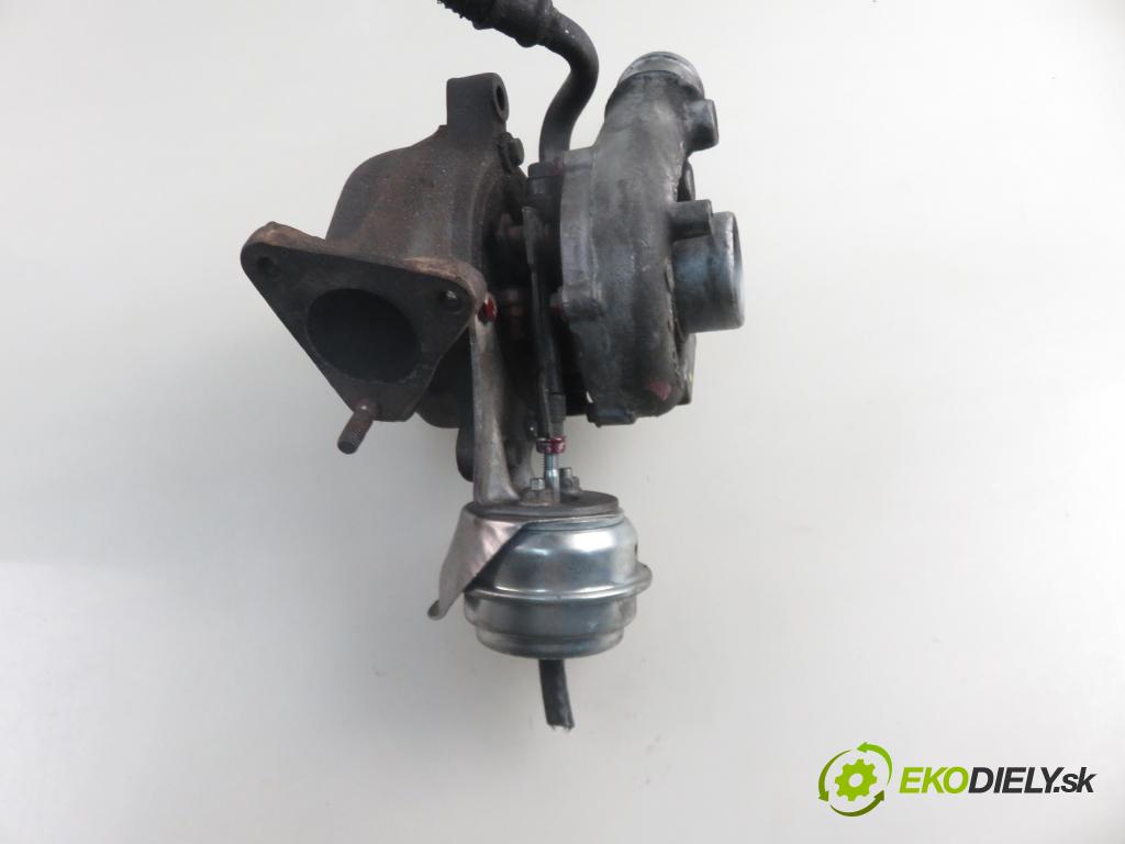 VW PASSAT B5 (3B2) SEDAN 1999 74,00 1.9 TDI - AVB 1896,00 RYCHLONABÍJEČKA: 028145702R (Kompletní turbodmychadlo)