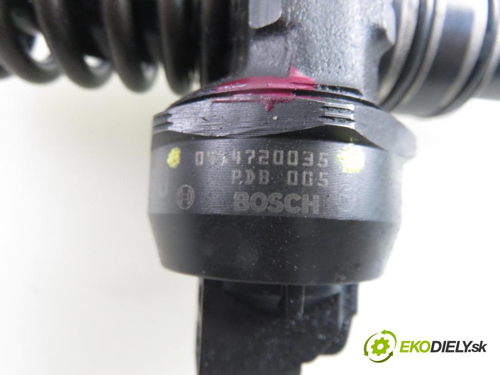 VW PASSAT B5 (3B2) SEDAN 1999 74,00 1.9 TDI - AVB 1896,00 Vstrekovač 045130073T ; 0414720035 (Vstrekovač paliva)