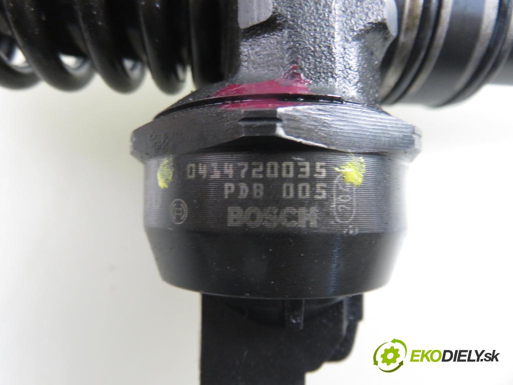 VW PASSAT B5 (3B2) SEDAN 1999 74,00 1.9 TDI - AVB 1896,00 Vstrekovač 045130073T ; 0414720035 (Vstrekovač paliva)