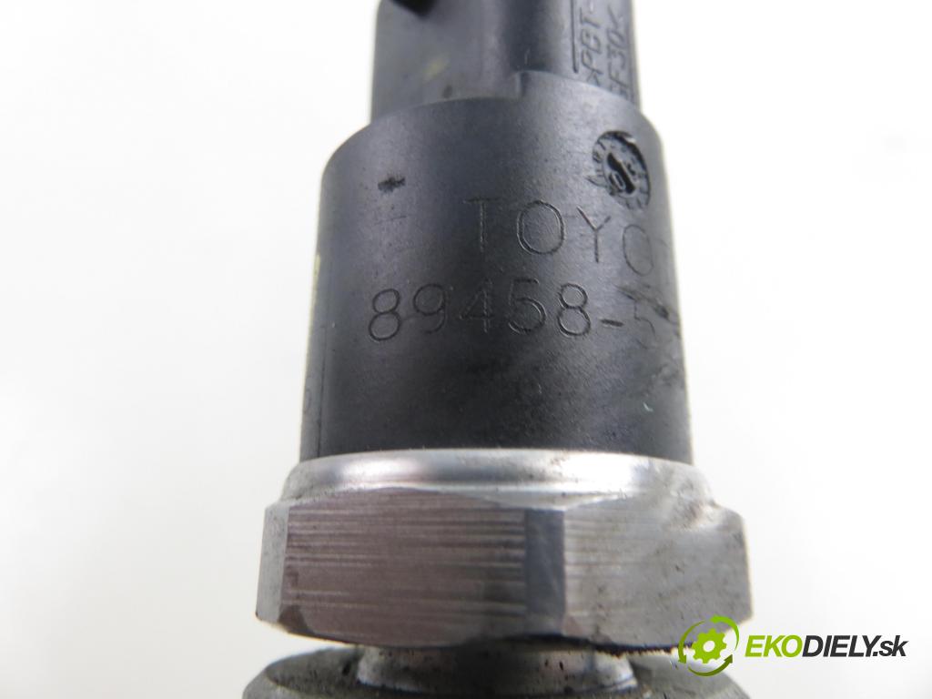 TOYOTA YARIS (_P1_) HB 2004 55,00 1.4 D-4D (NLP10_) - 1ND-TV 1364,00 lišta vstřikovací 2328033010 ; 0445214032 ; 0281002521 (Vstřikovací lišta)