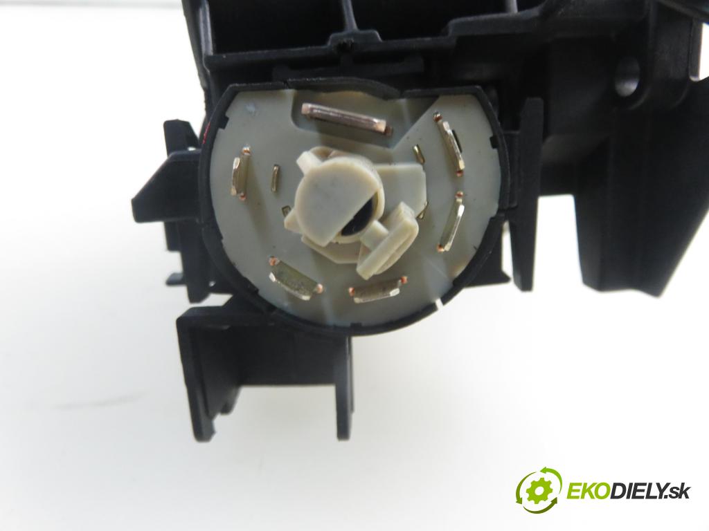 OPEL ASTRA G coupe (F07_) COUPE 2002 92,00 1.8 16V - Z 18 XE 1796,00 spinačka 90589313 (Spínacia skrinka)