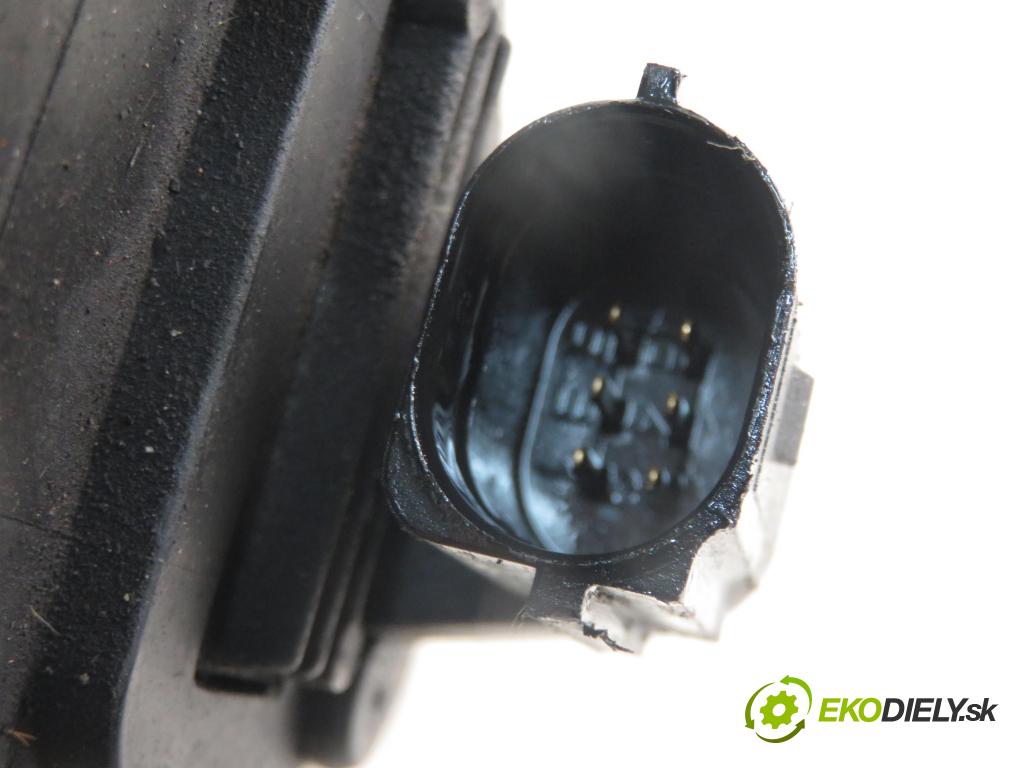 OPEL ZAFIRA B (A05) MINIVAN 2006 88,00 1.9 CDTI 8V 120 - Z 19 DT 1910,00 Škrtiaca klapka 48CPD1 ; 48CPD1E (Škrtiaca klapka)