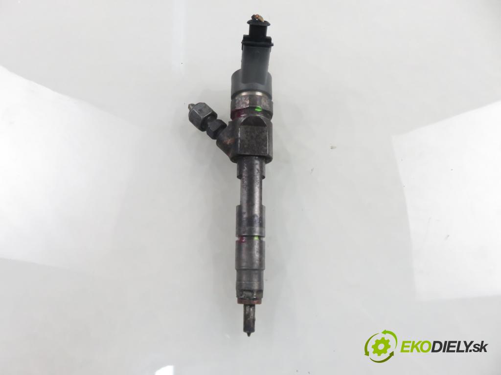 RENAULT SCENIC II (JM0/1_) MINIVAN 2007 0,00 1.9 dCi (JM14) - F9Q 804 1870,00 vstrekovač 8200389369 ; 0445110230 (Vstrekovač paliva)