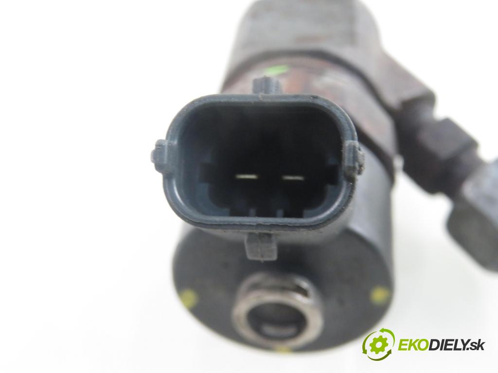 RENAULT SCENIC II (JM0/1_) MINIVAN 2007 0,00 1.9 dCi (JM14) - F9Q 804 1870,00 vstrekovač 8200389369 ; 0445110230 (Vstrekovač paliva)