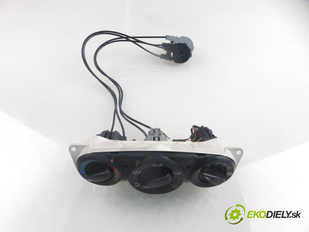 FORD FOCUS (DAW, DBW) HB 2001 85,00 1.8 TDCi - F9DB 1753,00 Panel kúrenia KLIMATIZACE: 1S4H18C419BA