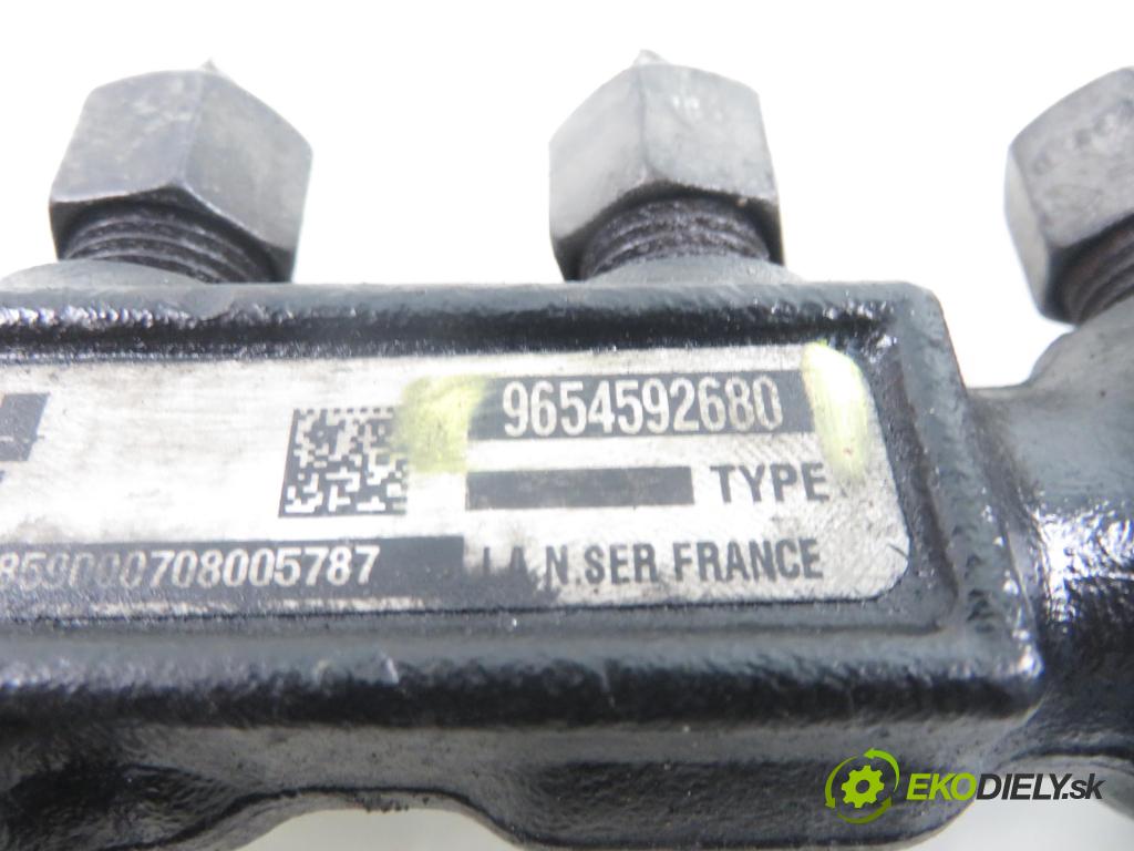 CITROEN C4 Grand Picasso I (UA_) MINIVAN 2007 80,00 1.6 HDi - 9HZ (DV6TED4) 1560,00 Lišta vstrekovacia 965492680 ; 9655465480 (Vstrekovacia lišta)