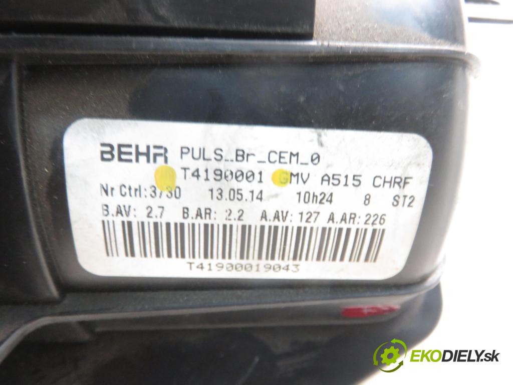 CITROEN C3 II (SC_) HB 2012 50,00 1.0 VTi 68 - ZMZ (EB0) 999,00 ventilátor větráku T4190001