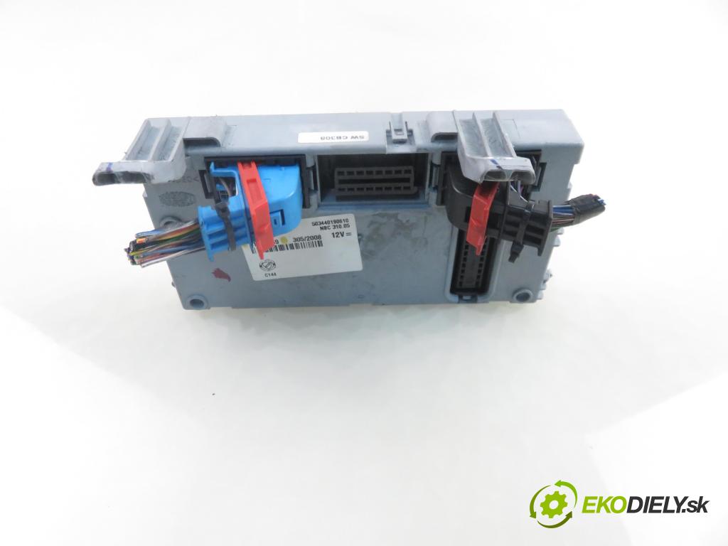 FIAT LINEA (323_) SEDAN 2009 66,00 1.3 D Multijet 90 1248,00 MODUL BSI 51825659