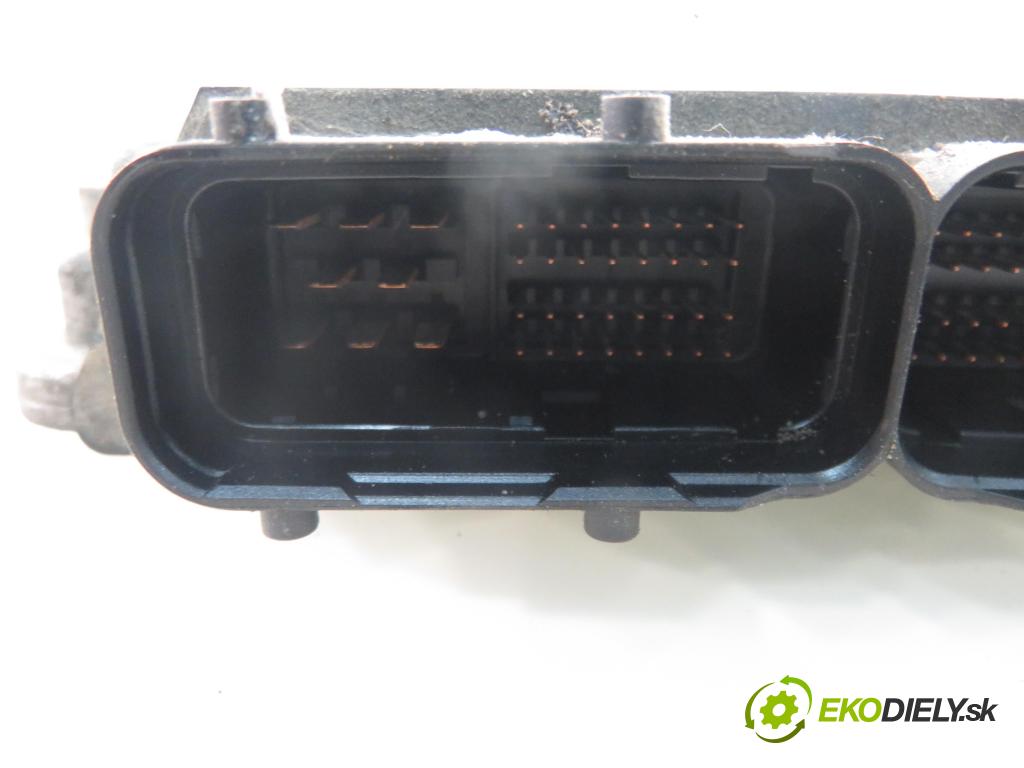 TOYOTA YARIS (_P9_) HB 2005 51,00 1.0 VVT-i (KSP90_) - 1KR-FE 998,00 Riadiaca jednotka Motor 8966052D30 ; 896610D270 ; 0261208936