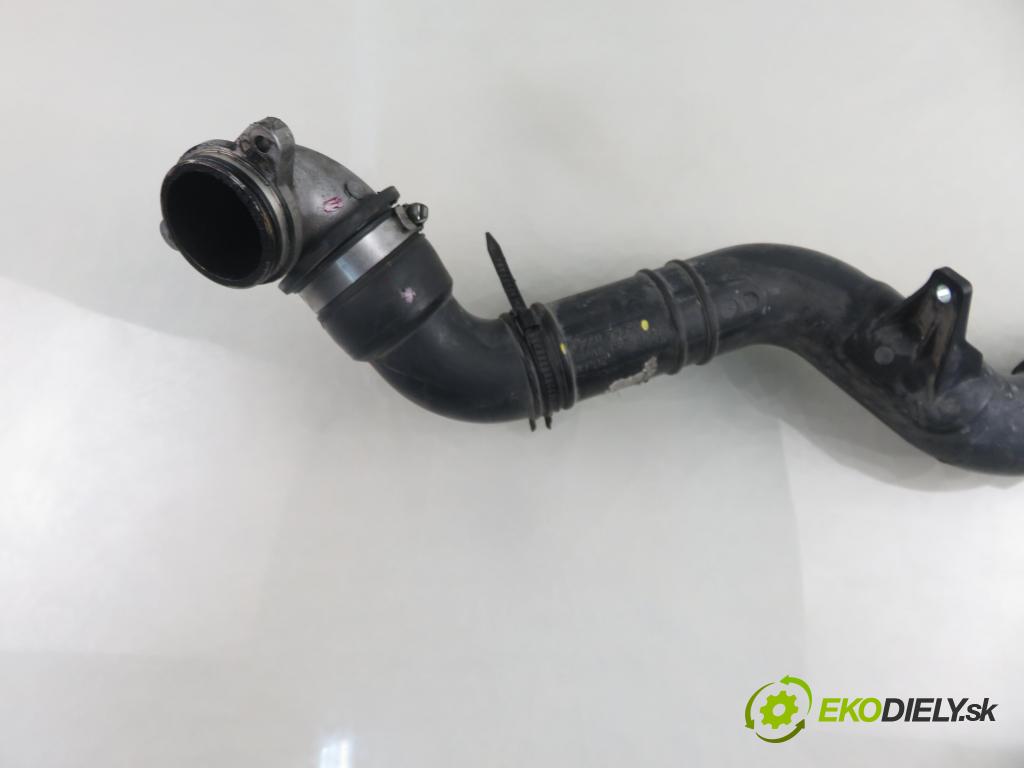 FIAT SEDICI (189_) CROSSOVER 2006 88,00 1.9 D Multijet 120 4x4 - D19AA 1910,00 Rúra intercoolera turba 1366079J50