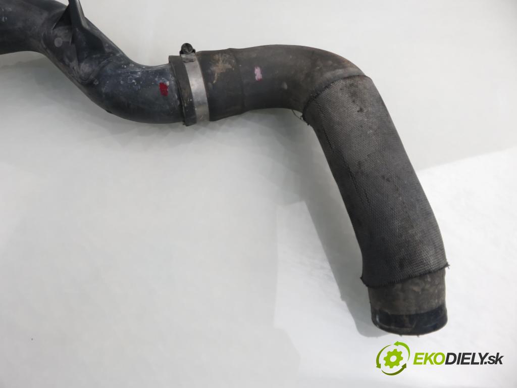 FIAT SEDICI (189_) CROSSOVER 2006 88,00 1.9 D Multijet 120 4x4 - D19AA 1910,00 Rúra intercoolera turba 1366079J50